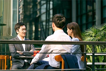 Learning From Industry Leaders Can Be Beneficial. Here's Why