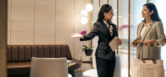 4X Fast Track Airport Meet & Assist Service